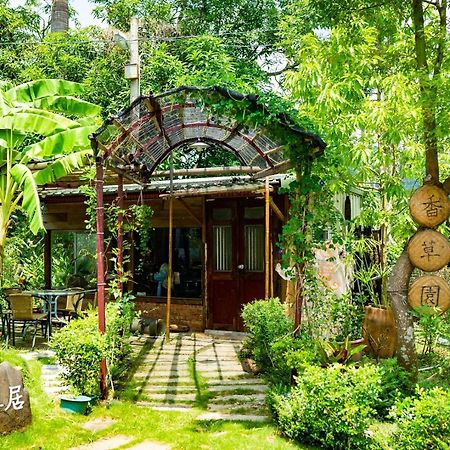 Chuan Ya Ju Homestay Qishan Bagian luar foto