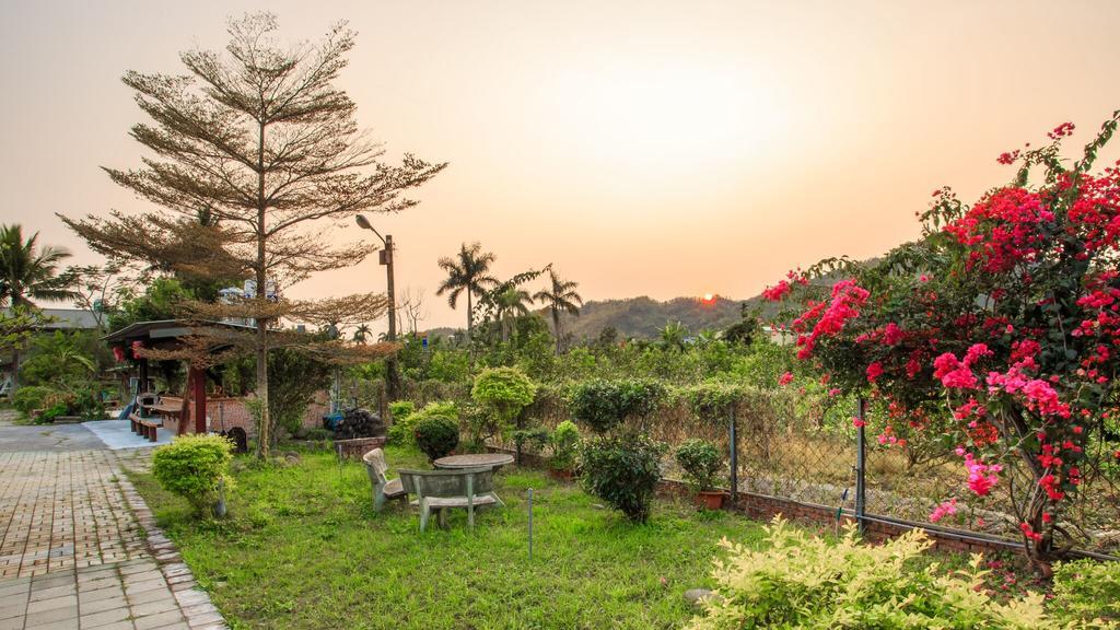 Chuan Ya Ju Homestay Qishan Bagian luar foto