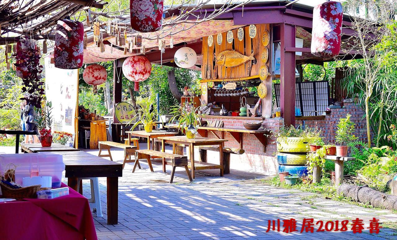 Chuan Ya Ju Homestay Qishan Bagian luar foto